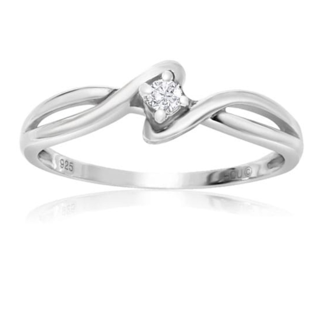 1/10ct Twisted Diamond Promise Ring